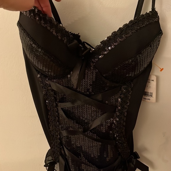 Black Sequence Lingerie - Picture 2 of 11